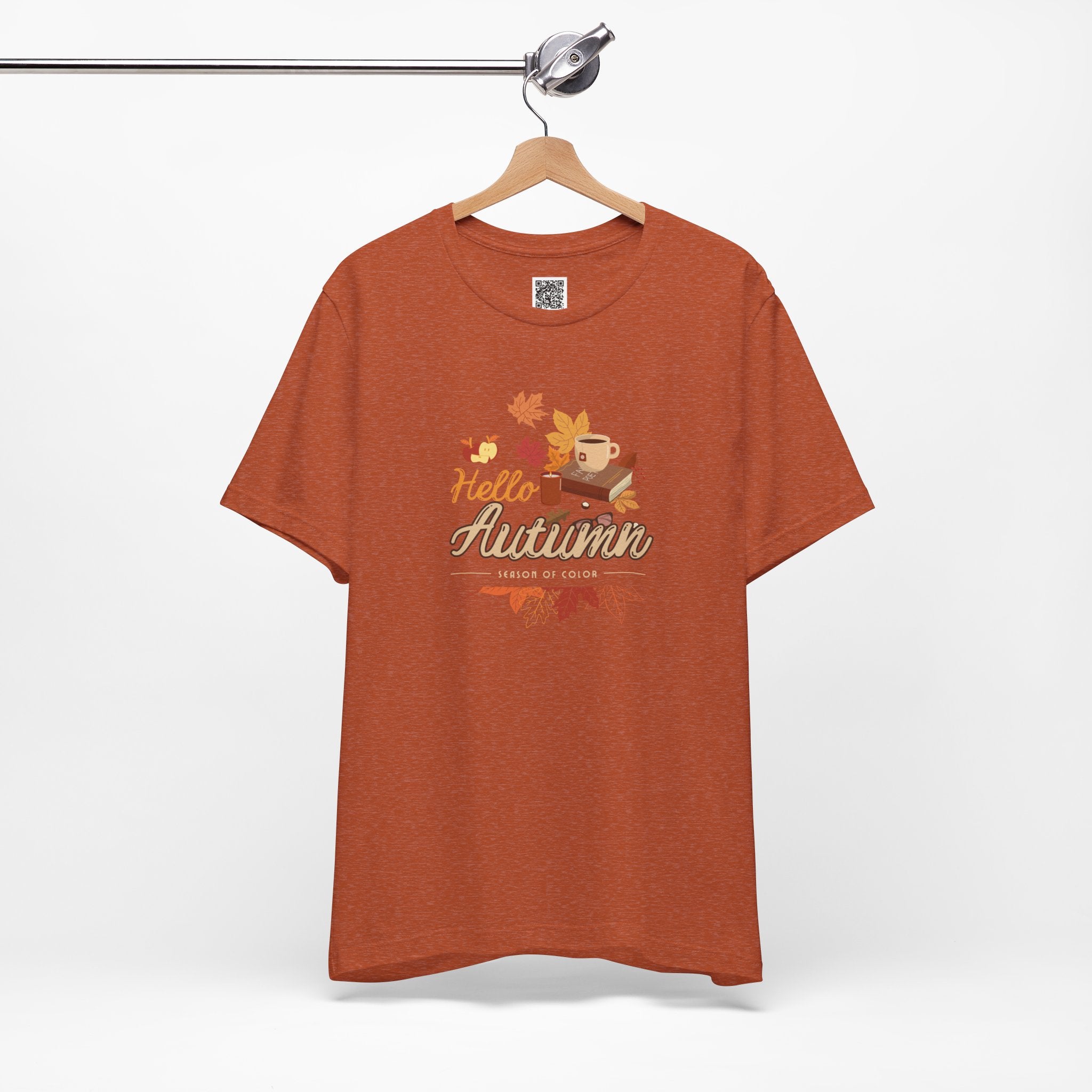 Hello Autumn T-Shirt – Cozy Fall Shirt with Books, Coffee & Leaves for Autumn Lovers