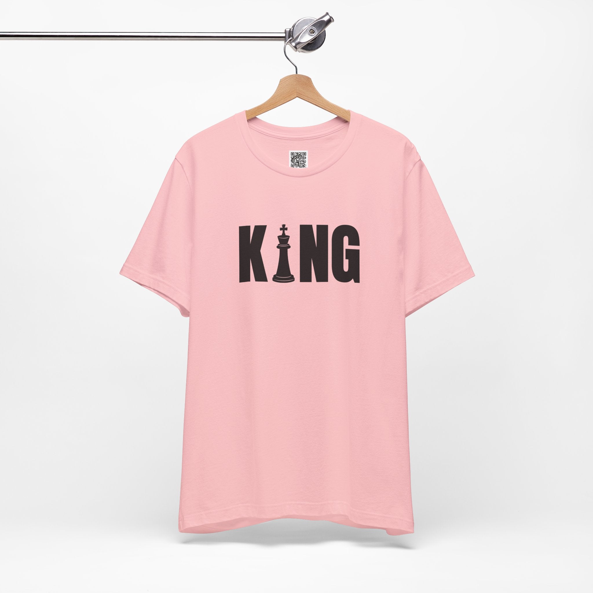 KING Chess Piece T-Shirt – Bold Minimalist Graphic for Chess Lovers & Power Players