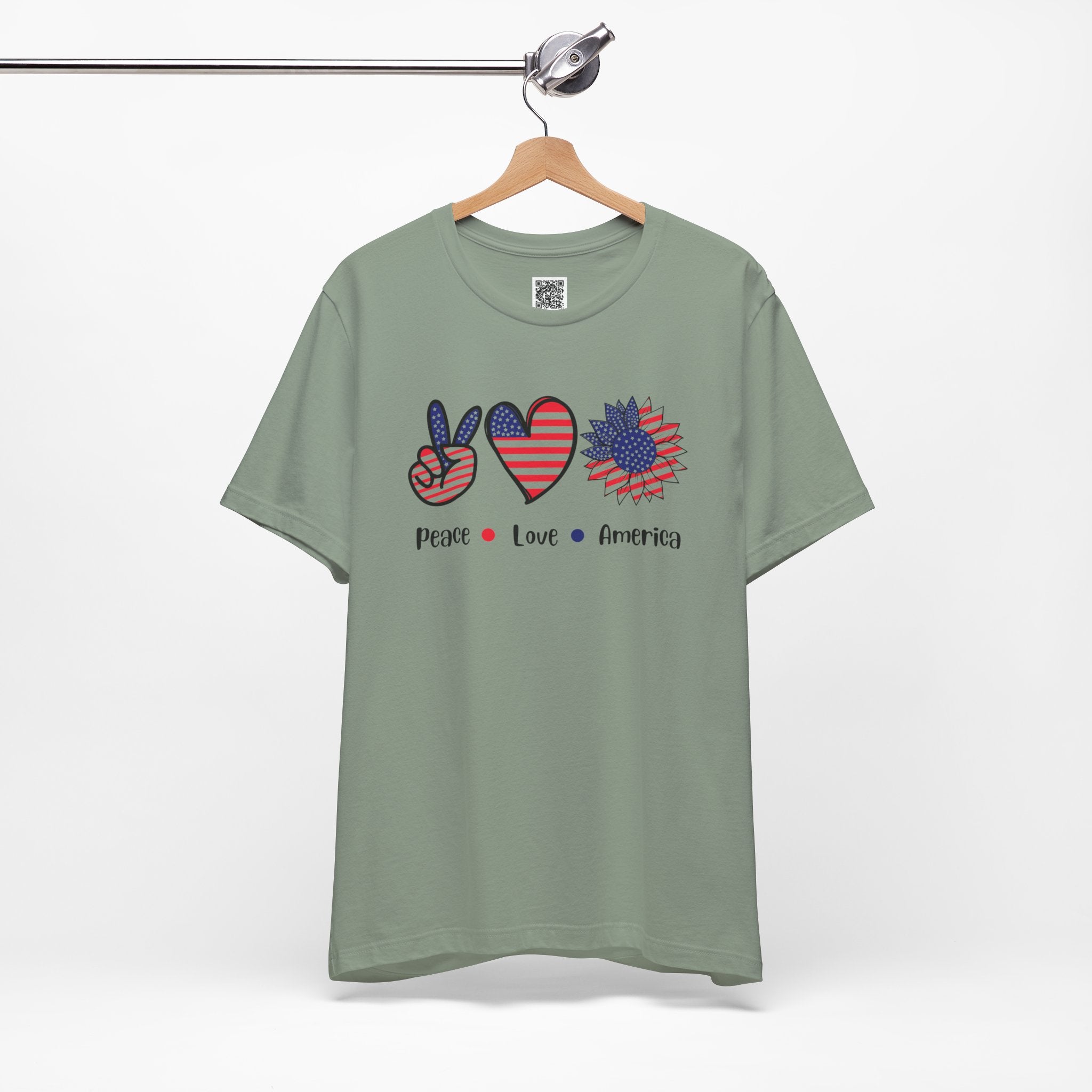 Peace, Love & Freedom – USA Patriotic Sunflower Design