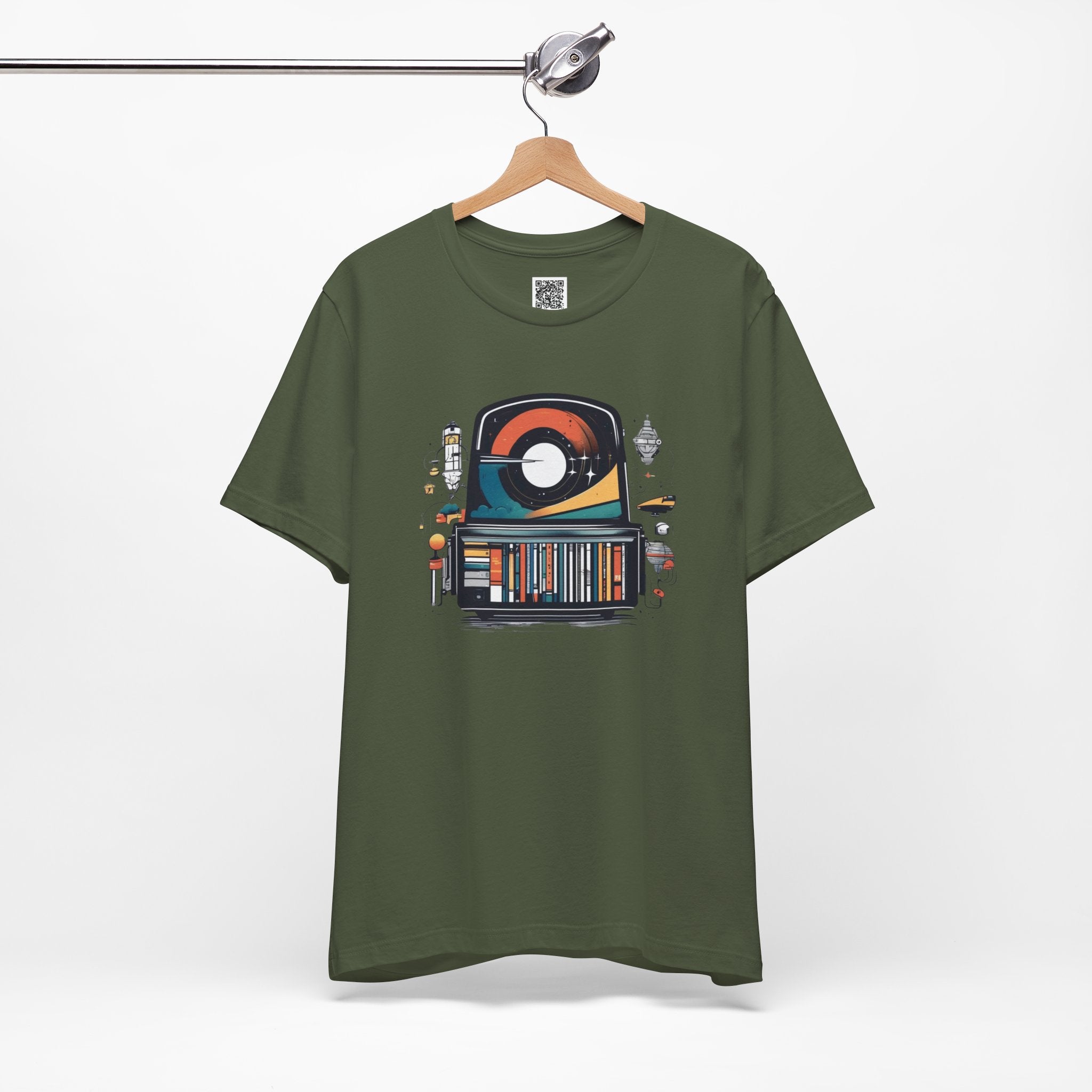 Cosmic Library Toaster – Retro Sci-Fi Book Lover’s Graphic Tee