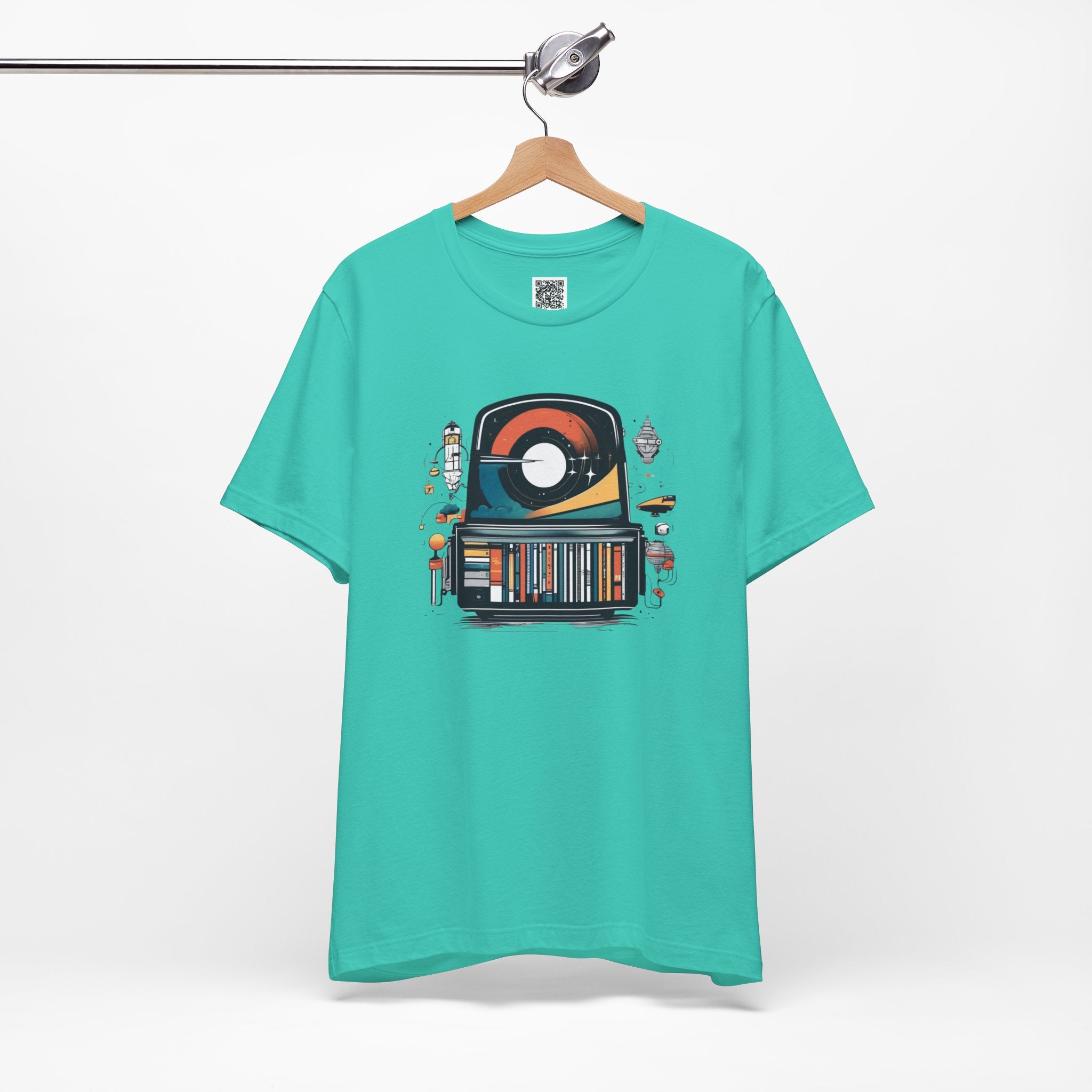 Cosmic Library Toaster – Retro Sci-Fi Book Lover’s Graphic Tee