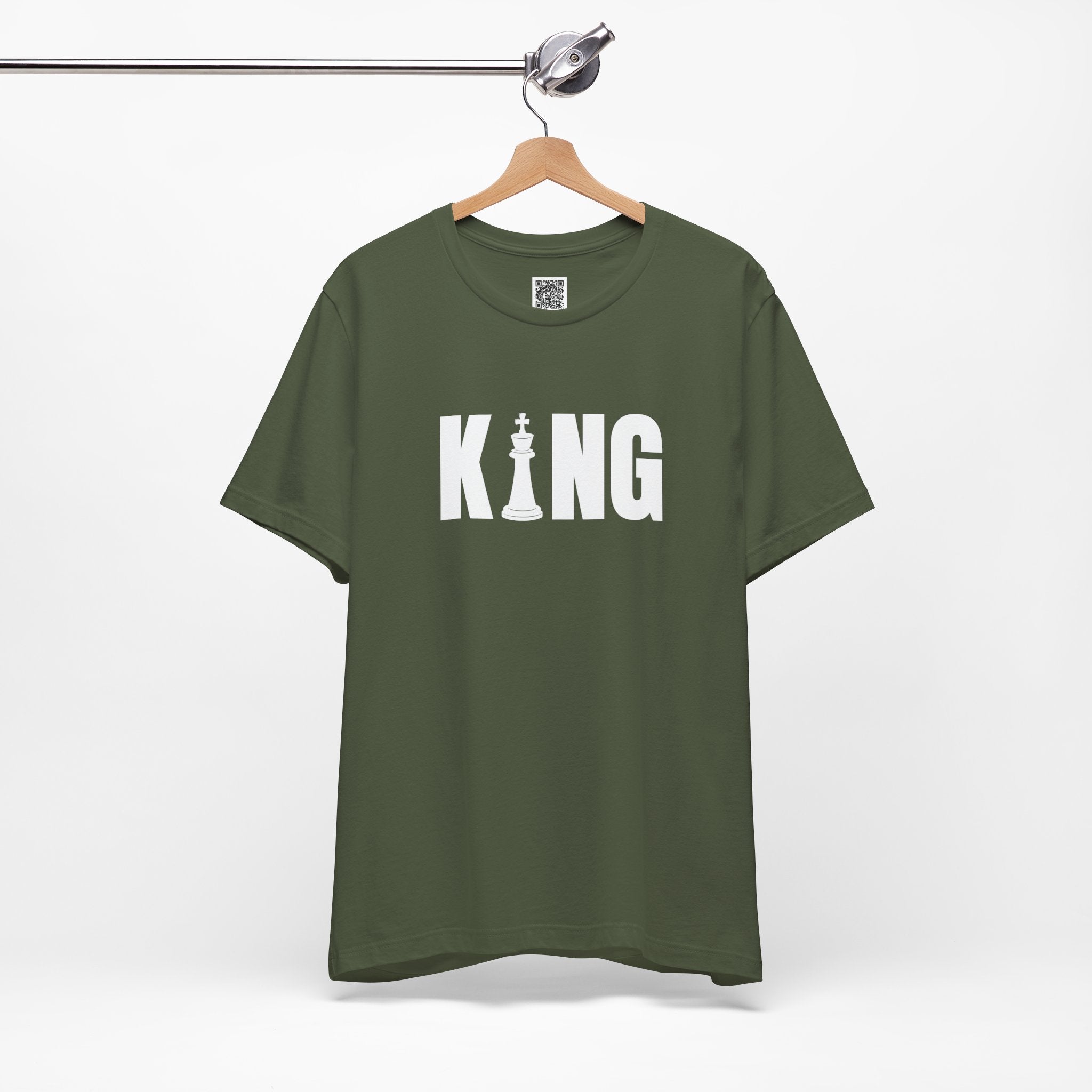KING Chess Piece T-Shirt – Bold Minimalist Graphic for Chess Lovers & Power Players