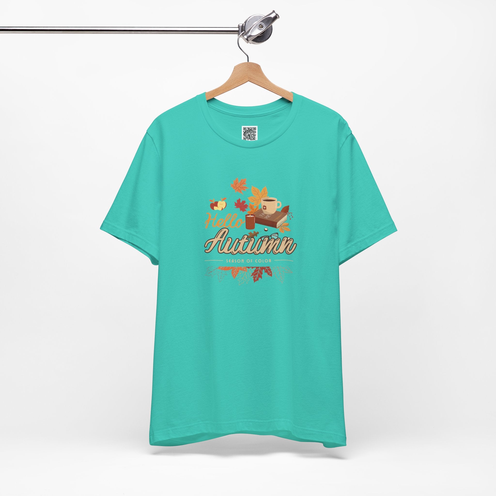 Hello Autumn T-Shirt – Cozy Fall Shirt with Books, Coffee & Leaves for Autumn Lovers