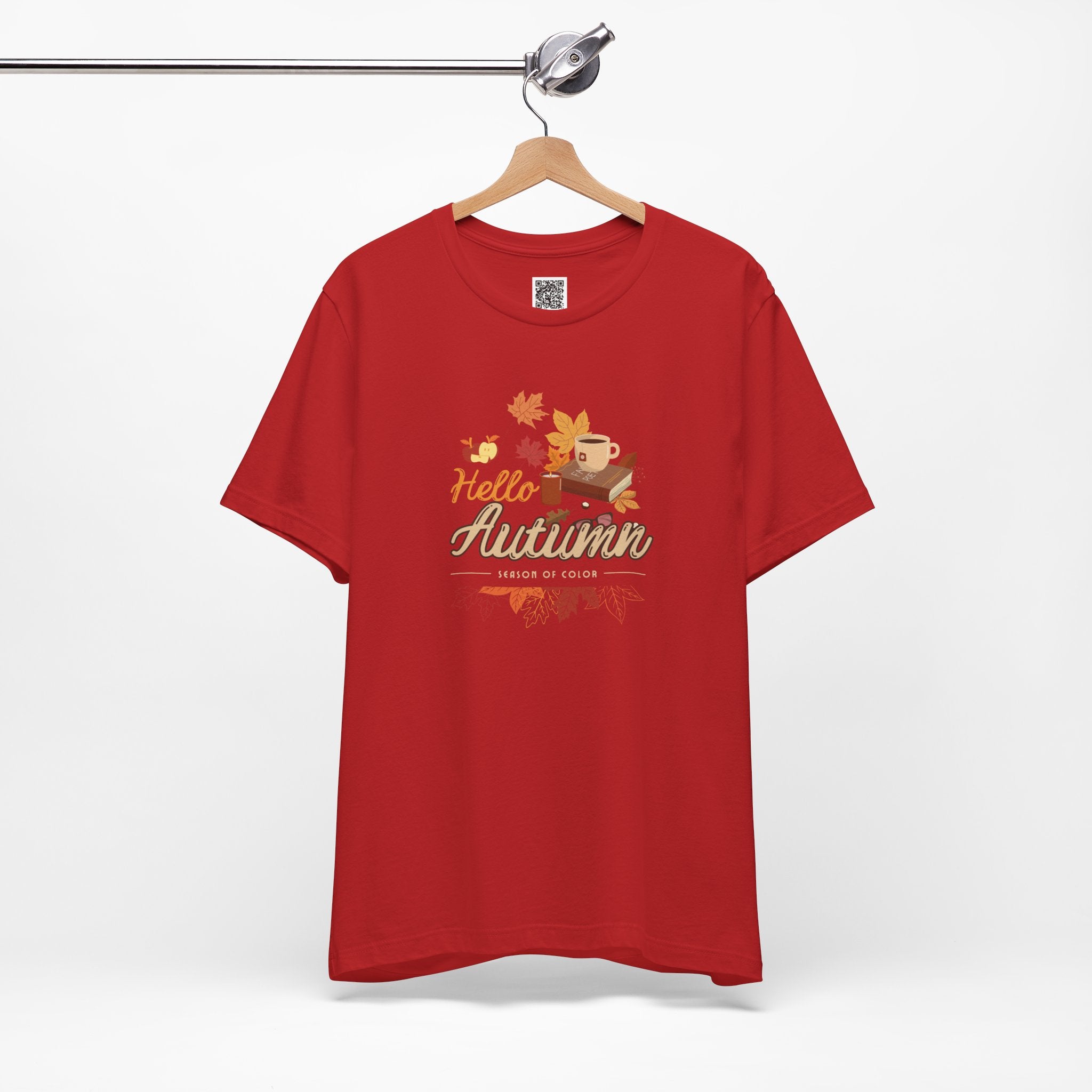 Hello Autumn T-Shirt – Cozy Fall Shirt with Books, Coffee & Leaves for Autumn Lovers
